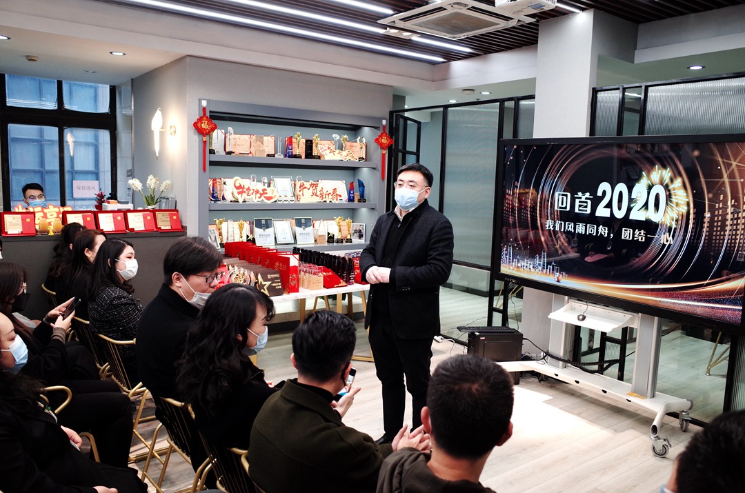 长运娱乐 32a80